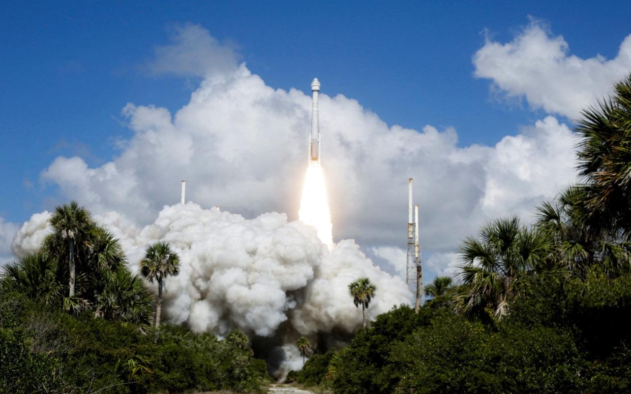 A rocket carrying two astronauts aboard Boeing's Starliner-1, June 5