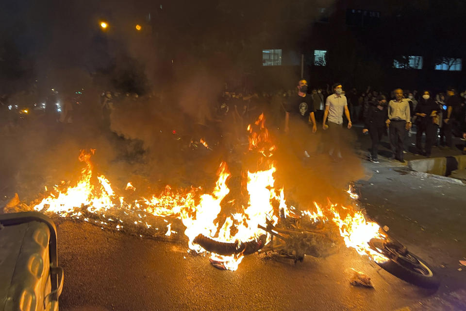 Image: Tehran protests (AP)