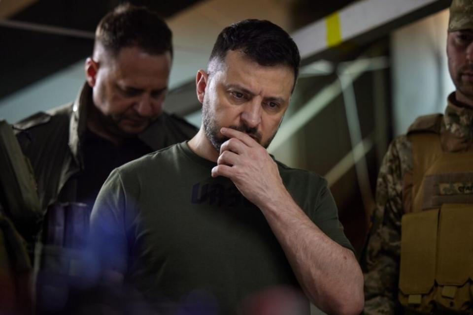 President of Ukraine Volodymyr Zelensky visits the positions of Ukrainian troops located in the Bakhmut city and Lysychansk districts, Ukraine on June 5, 2022.<span class="copyright">Ukrainian Presidency / Handout/Anadolu Agency via Getty Images</span>