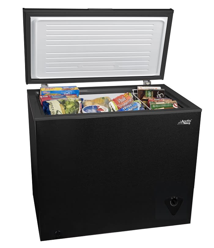 Arctic King 7 Cubie Foot Chest Freezer (Photo: Walmart)