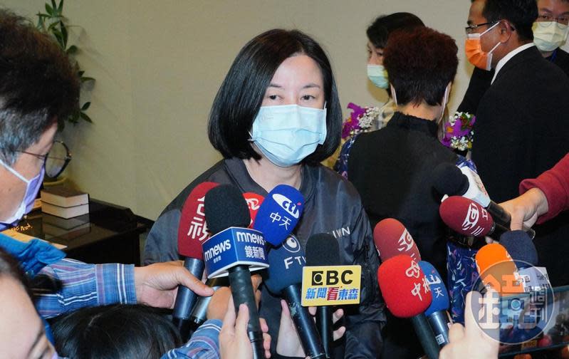 台南市議長邱莉莉捲入賄選案遭檢方起訴，對於藍營要求她下台，她反問是否要求涉貪遭訴的林姿妙下台。（本刊資料照）