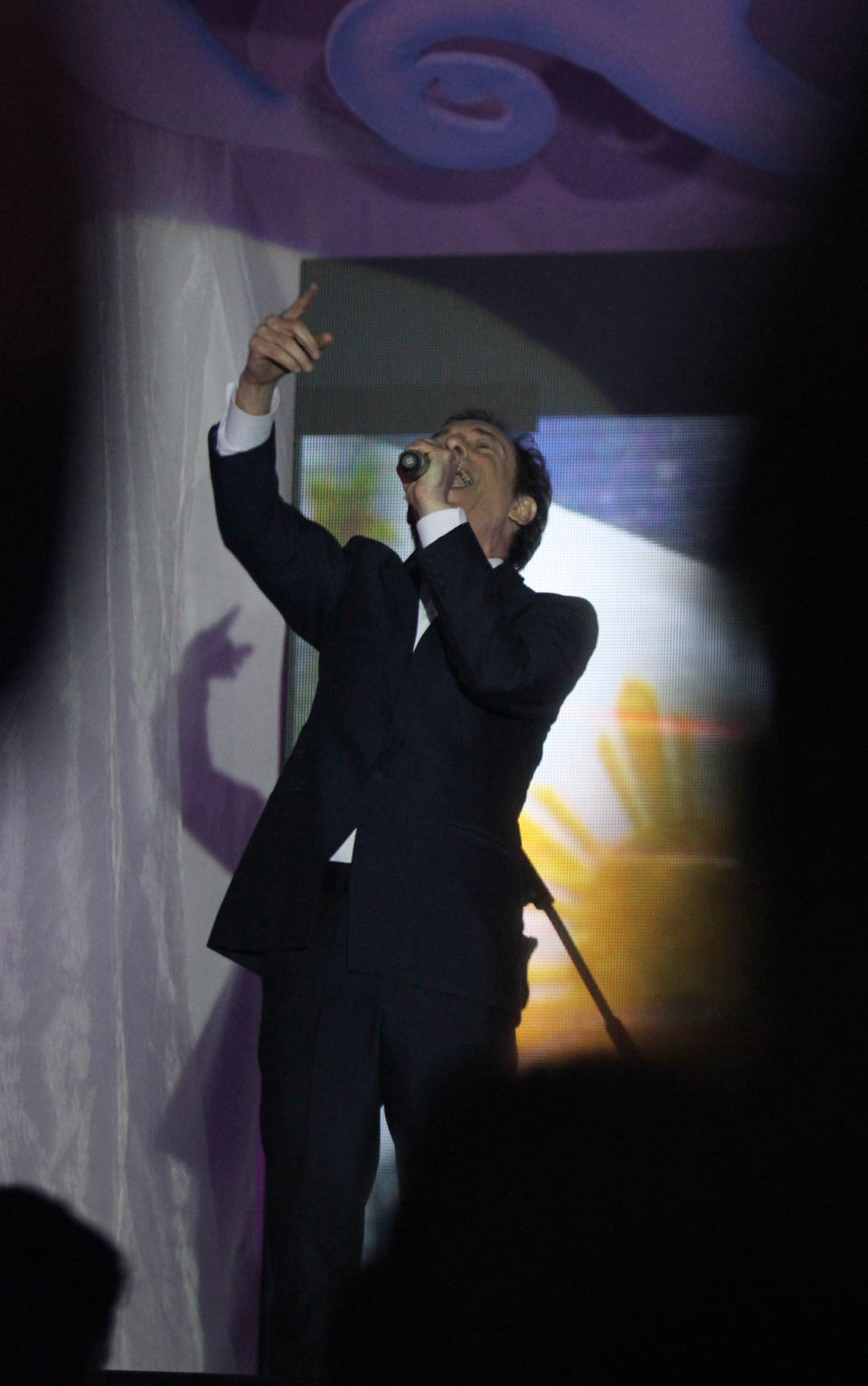 GENERAL SANTOS, PHILIPPINES - DECEMBER 17: David Pomeranz performs during the 34th birthday of World boxing icon Manny Pacquiao on December 17, 2012 in General Santos, Philippines. (Photo by Jeoffrey Maitem/Getty Images)