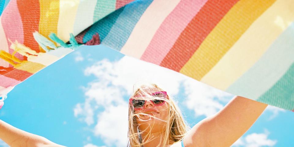 Sand Everywhere? Not With These Stylish Beach Blankets