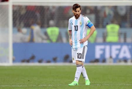 Soccer Football - World Cup - Group D - Argentina vs Croatia - Nizhny Novgorod Stadium, Nizhny Novgorod, Russia - June 21, 2018 Argentina's Lionel Messi looks dejected after the match REUTERS/Ivan Alvarado