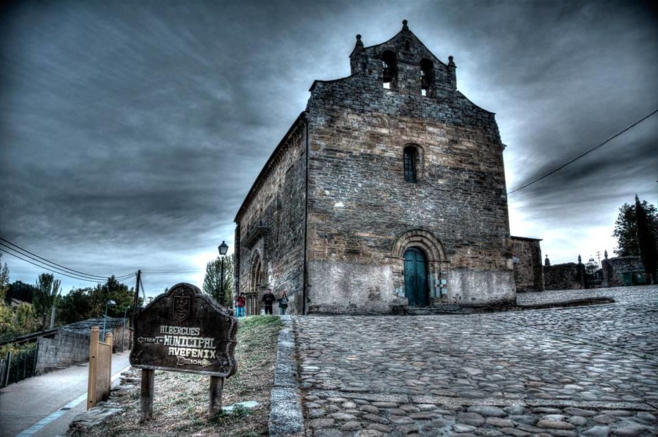 Iglesia de Santiago Apostol en Villafranca del Bierzo, Camino de Santiago.