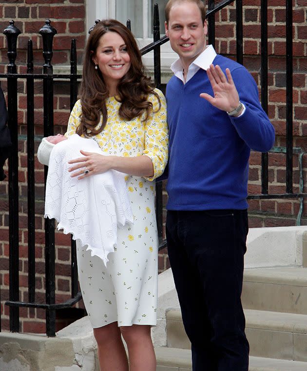 Kate Middleton leaves the hospital with her yet-to-be-named daughter in a Jenny Packham dress, May 3, 2015. Photo: Getty.