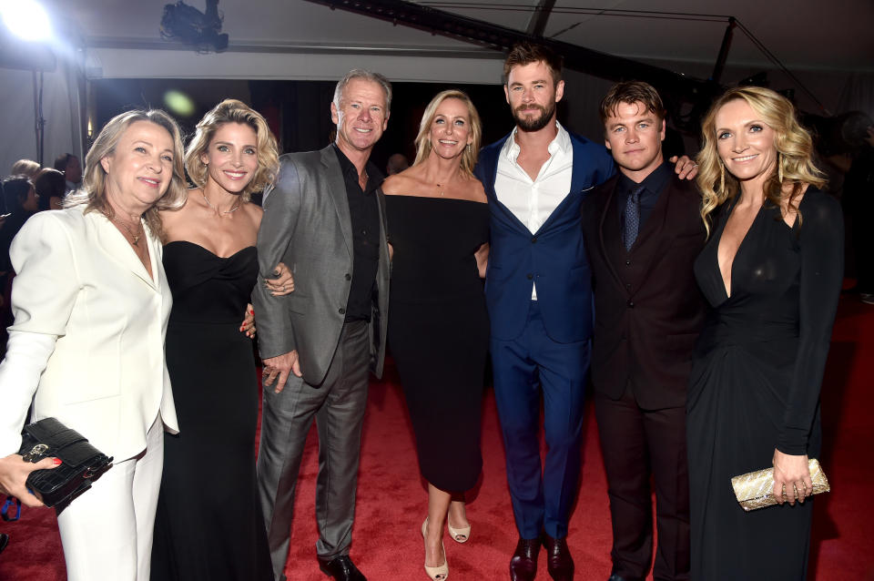 The whole family was there! (Liam clearly missed this photo op, though.) (Photo: Alberto E. Rodriguez via Getty Images)