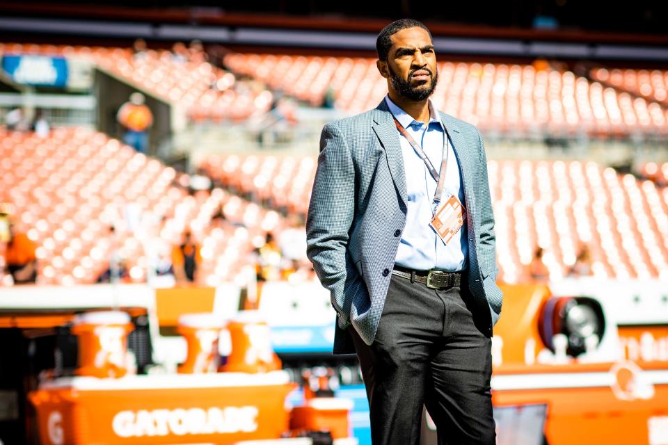 Assistant GM and vice president of player personnel Glenn Cook before an NFL football game between the Chicago Bears and Cleveland Browns on September 26, 2021 at FirstEnergy Stadium. The Browns won 26-6.