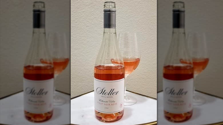 Stoller rosé wine