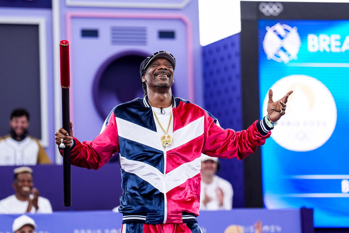 Snoop Dogg Stays Fresh During the Olympics Thanks to This Perfume ‘It