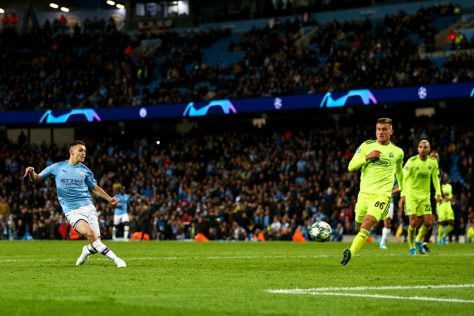 MANCHESTER, ENGLAND - OCTOBER 01: Phil Foden of Manchester City scores a goal to make it 2-0 during the UEFA Champions League group C match between Manchester City and Dinamo Zagreb at Etihad Stadium on October 1, 2019 in Manchester, United Kingdom. (Photo by Robbie Jay Barratt - AMA/Getty Images)