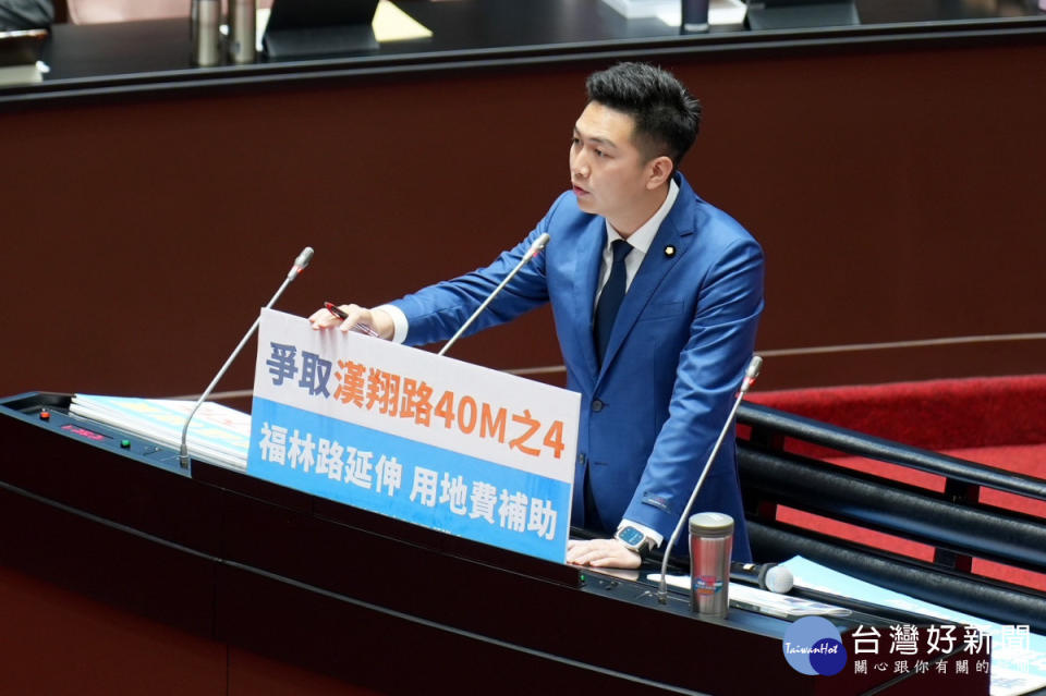 南屯8支高壓電塔擾民下化要8億 廖偉翔立委爭取中央提供補助