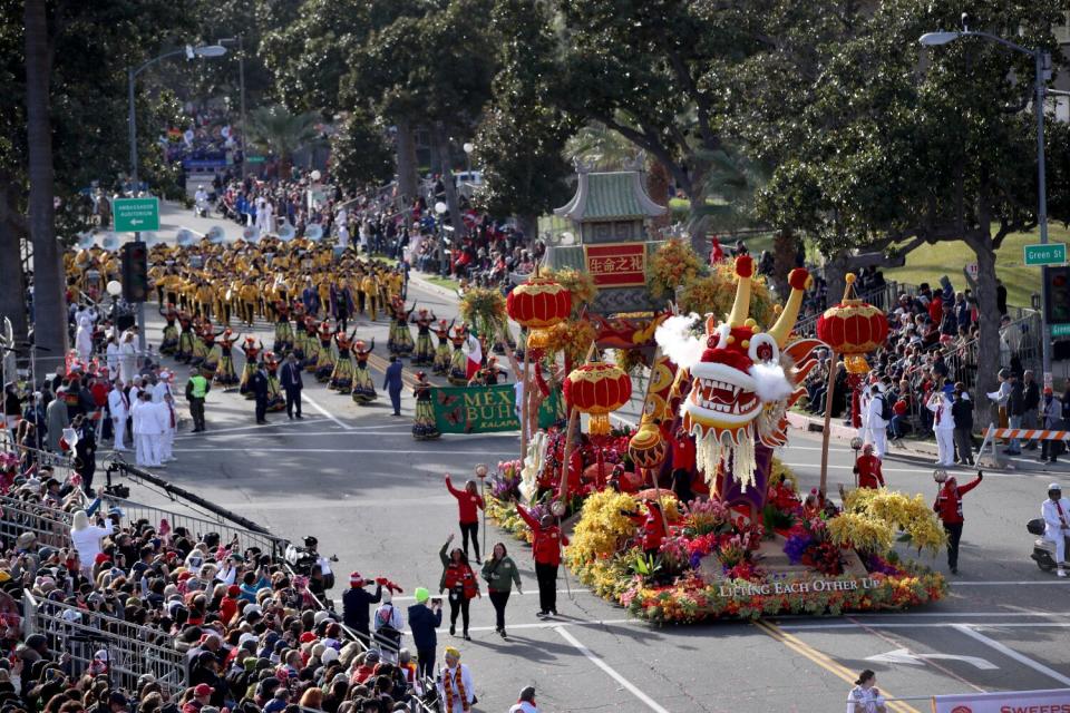 A view of the float that won the Sweepstakes award for most beautiful entry.