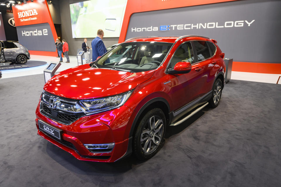 <p>Aunque Toyota tiene el liderazgo total, el Honda Civic es el modelo preferido por el mercado hispano en Estados Unidos, desplazando al icónico Toyota Corolla.</p> <p>Honda sabe muy bien el peso que tienen los latinos en su negocio porque el 19.3% de sus ventas provienen de clientes hispanos. Quizás para consolidar la primera posición debería ampliar el 6.2% del prespuesto publicitario que le dedica al público latino.</p> <p><strong>(Sjoerd van der Wal/Getty Images)</strong></p> 