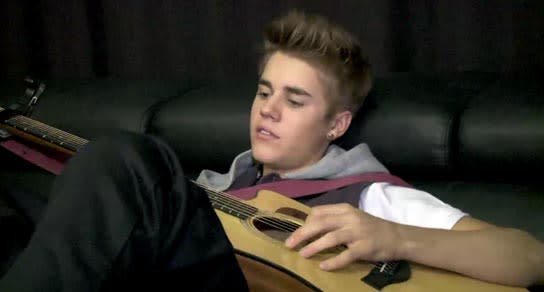 Justin Bieber: All Around The World Part 1 Recap: Justin Passes Out, Gets Concussion — Watch