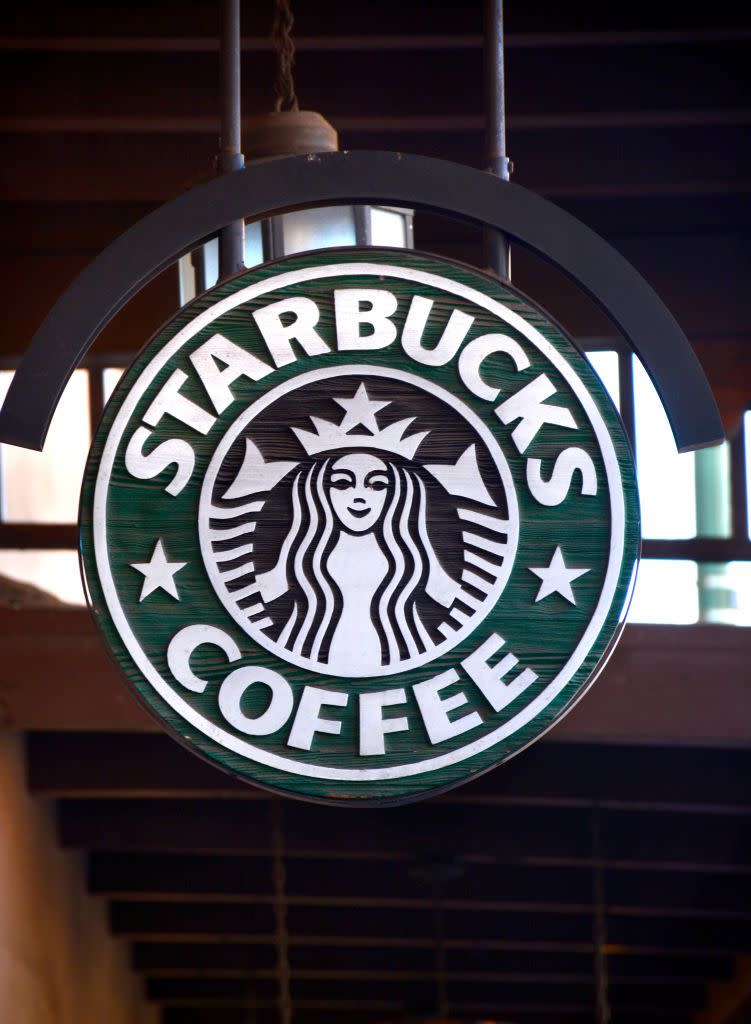 18) Starbucks