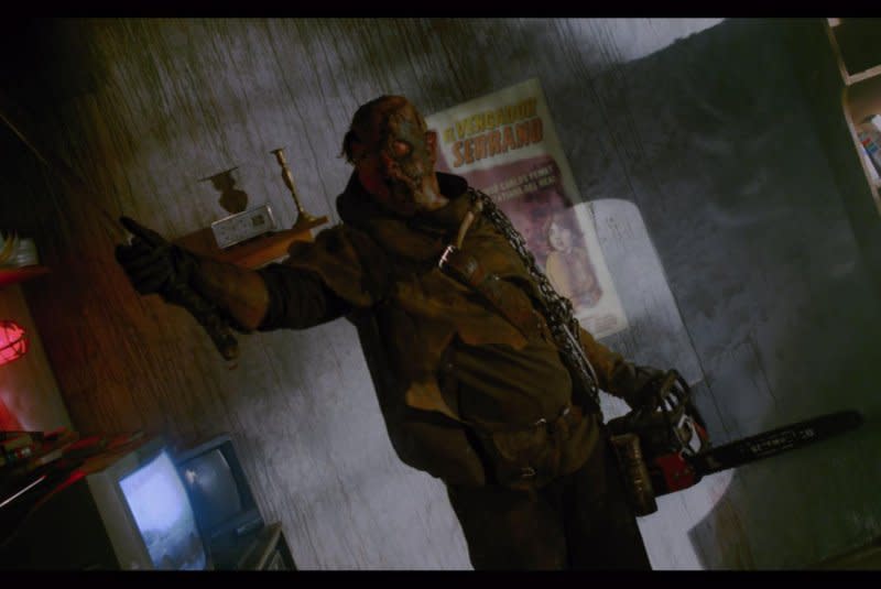 A killer hunts a film school production in "Teques Chainsaw Massacre." Photo courtesy of Screamfest
