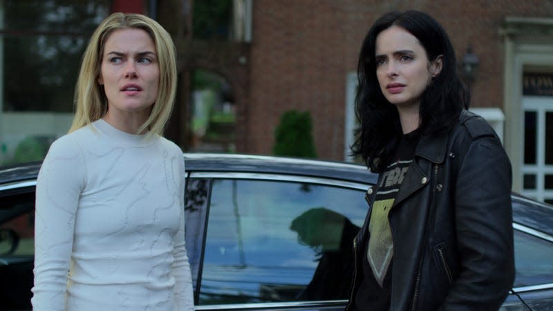 Rachael Taylor and Krysten Ritter in Marvel’s Jessica Jones