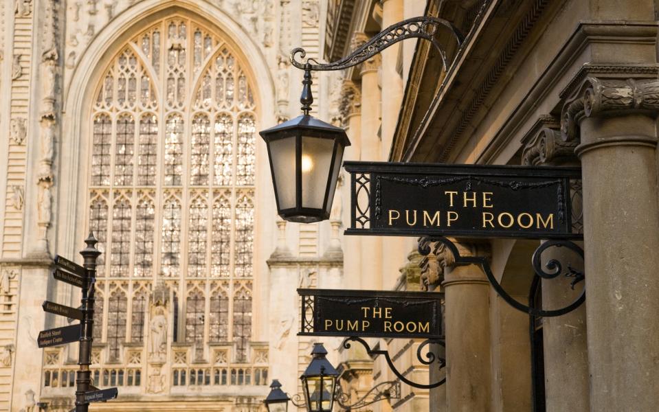 The Pump Room, Bath - antbphotos - Fotolia