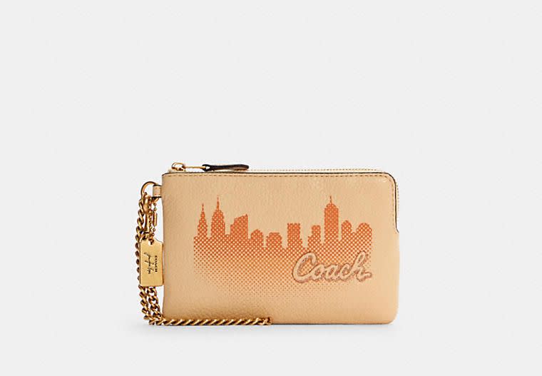 4) Coach X Jennifer Lopez Corner Zip Wristlet With Nyc Skyline