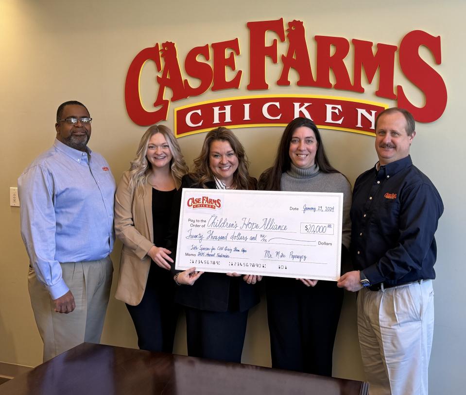 Case Farms recently donated $20,000 and 250 therapy hours to the children's hope alliance to sponsor their annual fundraising luncheon "Planting Seeds of Hope."