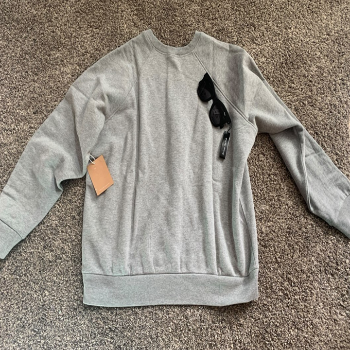 So, this box honestly was my biggest disappointment. While it did come with a lot of items, most of them were not tailored to the size measurements I provided. However, I did manage to have a few pieces that worked! First up, this gray sweatshirt was extremely comfortable and, while I wasn't a fan of the matching sweatpants that came with it, I did enjoy rocking this. Plus, the sunglasses made me feel like Audrey Hepburn, which is always a good thing.