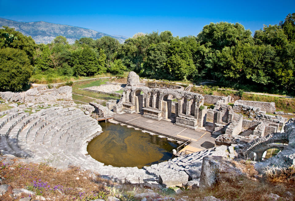 Die archäologische Ausgrabungsstätte Butrint ist UNESCO Weltkulturerbe. - Copyright: Getty Images / master2