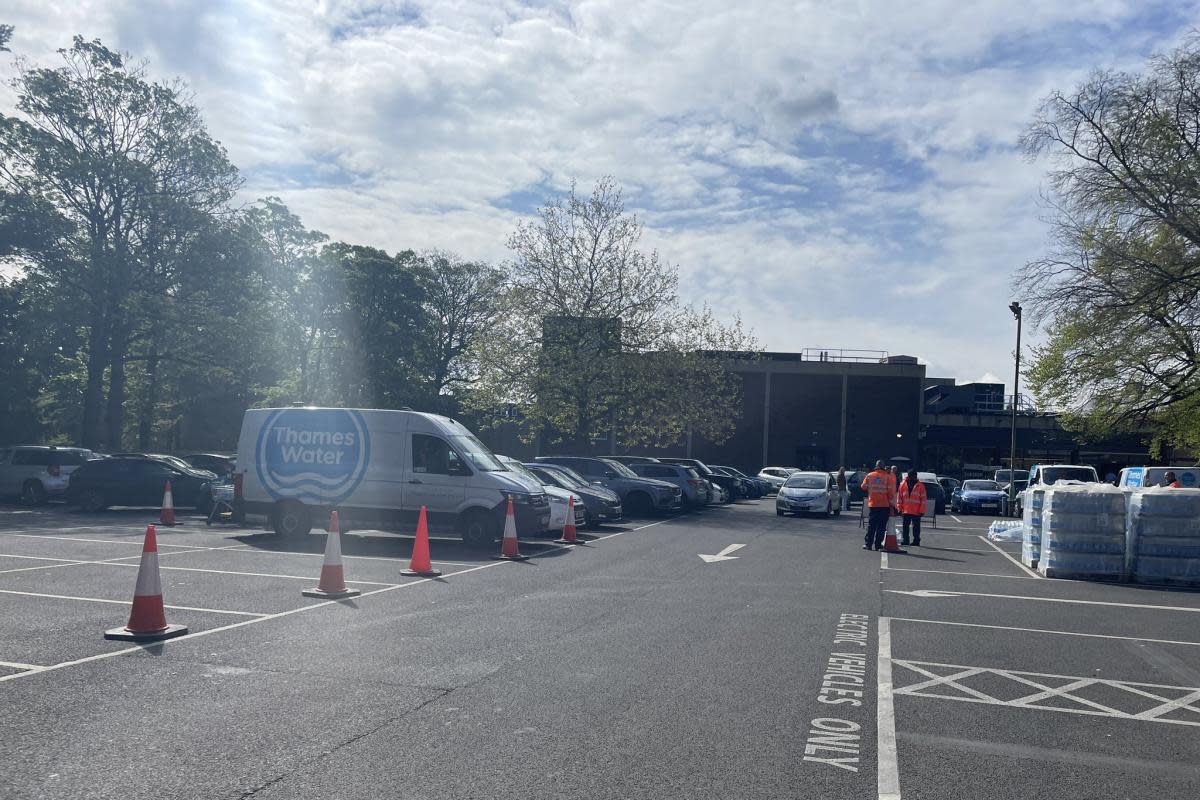 Bottled water bank at car park in Headington <i>(Image: Headington Heritage)</i>