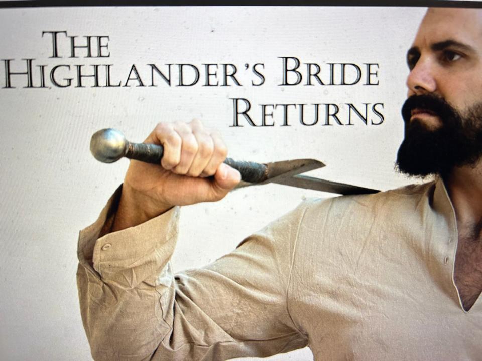 "The Highlander's Bride Returns" by Beaver County author Denise Lupinacci.