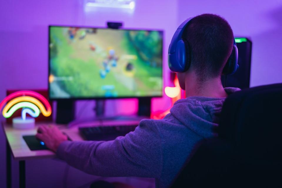 Chinese scientists found that playing computer games for a prolonged period can drastically increase someone’s likelihood of experiencing erectile dysfunction, per a study published in the journal “Andrology.” Alessandro Biascioli – stock.adobe.com