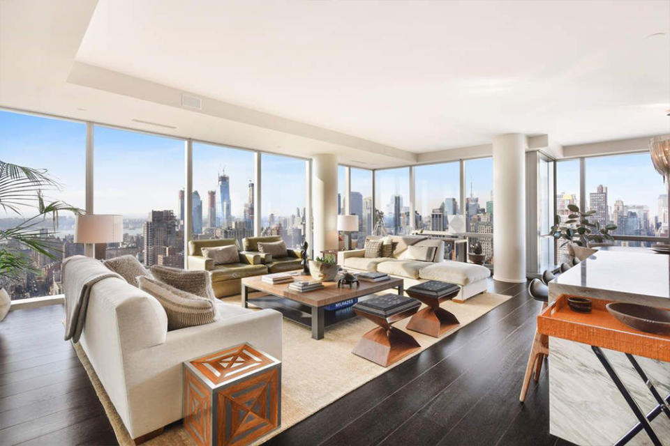 Gisele and Tom put their NYC condo on the market