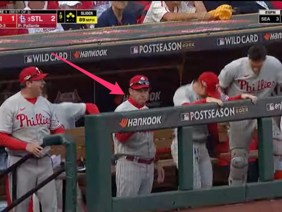 Rob Thomson and the Phillies dugout react to Jean Segura's RBI single against the St. Louis Cardinals.