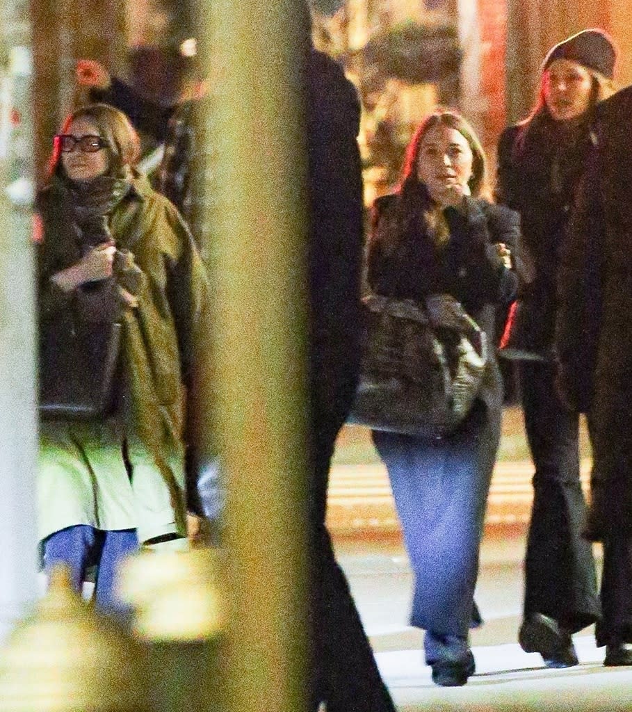 Mary-Kate Olsen, Ashley Olsen, Elizabeth Olsen, February 2024
