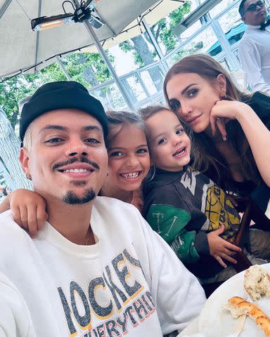 <p>Evan Ross Instagram</p> Evan Ross and Ashlee Simpson with thier kids Jagger and Ziggy.