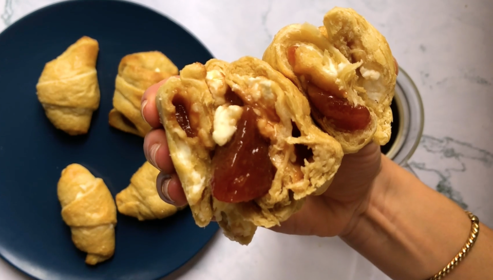 Pastelitos de Guayaba y Queso