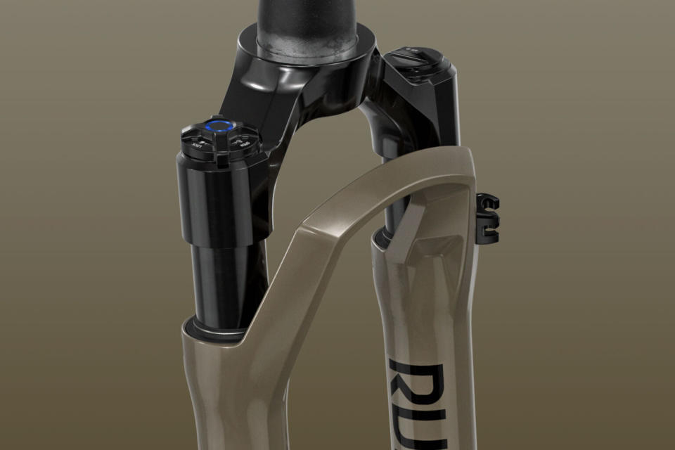 2025 RockShox Rudy Ultimate XPLR v2 gravel suspension fork damper upgrade, new Charger Race Day 2 damper detail