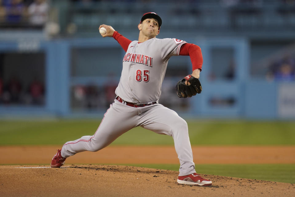 Cincinnati Reds starting pitcher Luis Cessa (85) throws during the first inning of a baseball game against the Los Angeles Dodgers in Los Angeles, Thursday, April 14, 2022. (AP Photo/Ashley Landis)