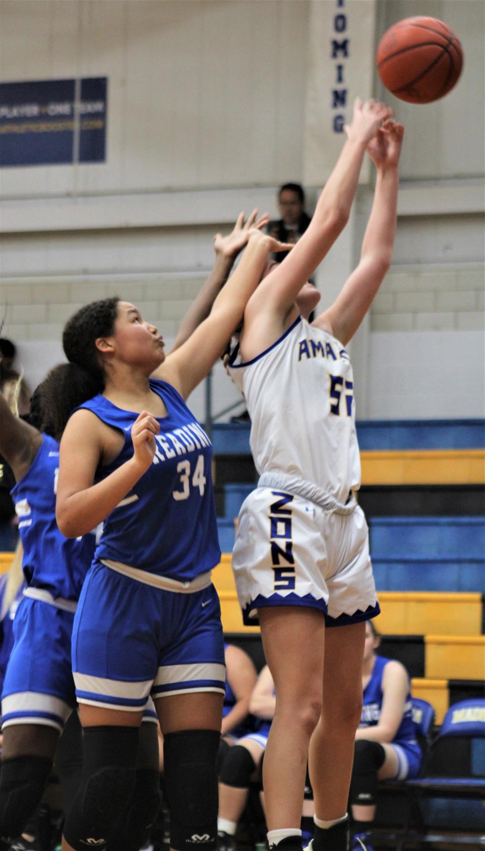 Madeira senior Sammy Welty and the Amazons are the three seed in Division III.