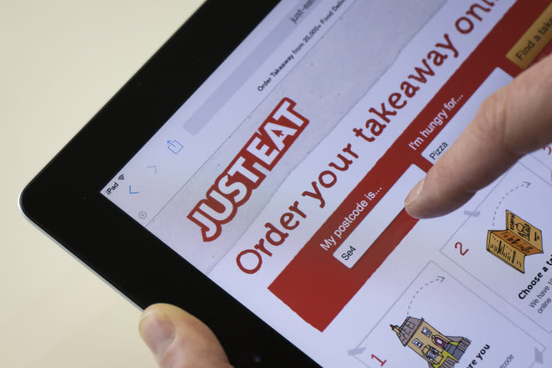 Just Eat Stock Fails to Deliver as Big Tech Boosts Rival Fleets