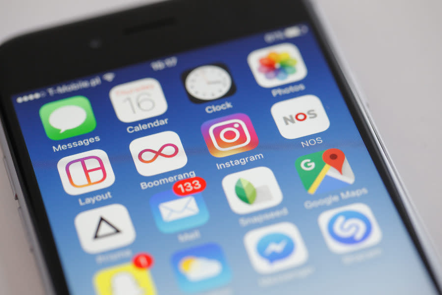 This is the iOS app you should delete to save your iPhone battery
