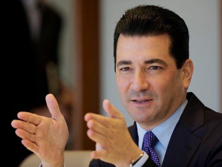 FILE PHOTO: U.S. Food and Drug Commissioner Scott Gottlieb attends an interview at Reuters headquarters in New York City, U.S., October 10, 2017. REUTERS/Eduardo Munoz/File Photo