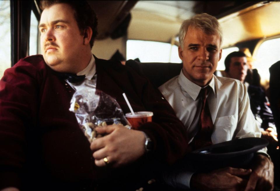 Editorial use only. No book cover usage. Mandatory Credit: Photo by Paramount/Kobal/Shutterstock (5883363c) John Candy, Steve Martin Trains and Automobiles Planes - 1987 Director: John Hughes Paramount USA Scene Still Comedy Un ticket pour deux