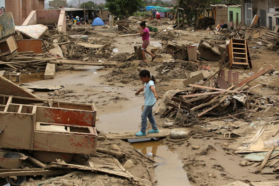 Peru struggles with devastating El Niño flooding