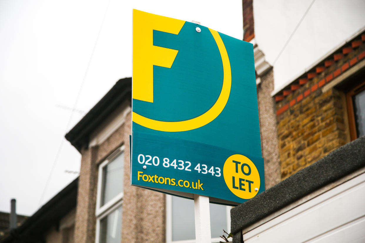 A Foxtons' 'To Let' estate agent board sign erected outside a property in London. (Photo by Dinendra Haria / SOPA Images/Sipa USA)