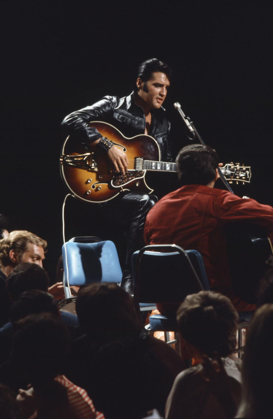 ELVIS: '68 COMEBACK SPECIAL -- Pictured: Elvis Presley during his '68 Comeback Special on NBC -- (Photo by: Frank Carroll/Gary Null/NBC/NBCU Photo Bank via Getty Images)