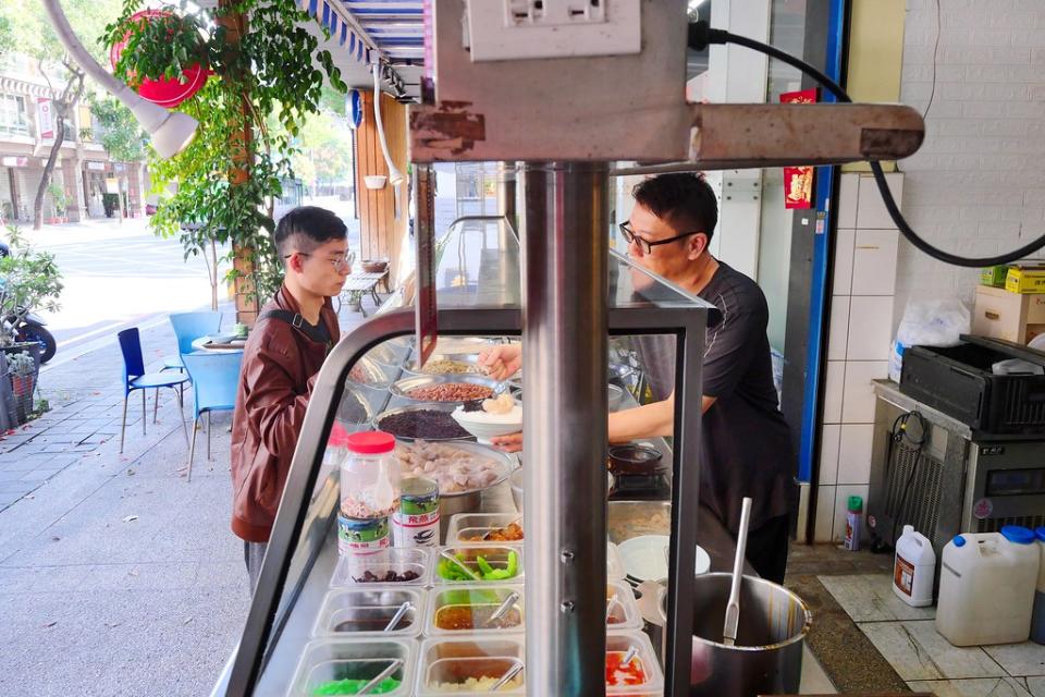 台中朝馬｜津香黑砂糖剉冰