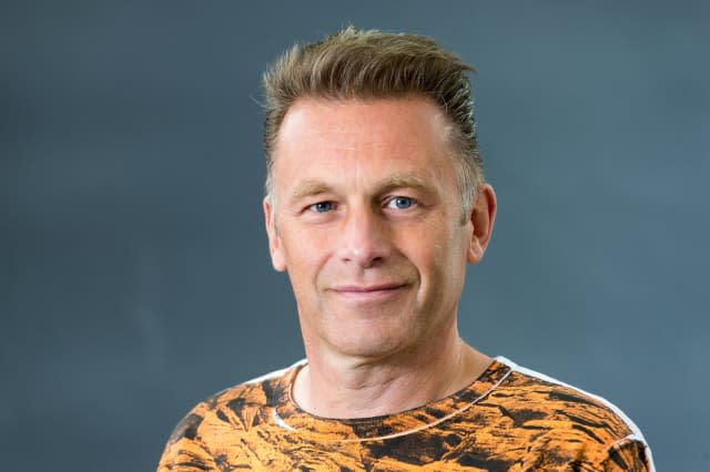 Chris Packham joins Instow beach dog ban row