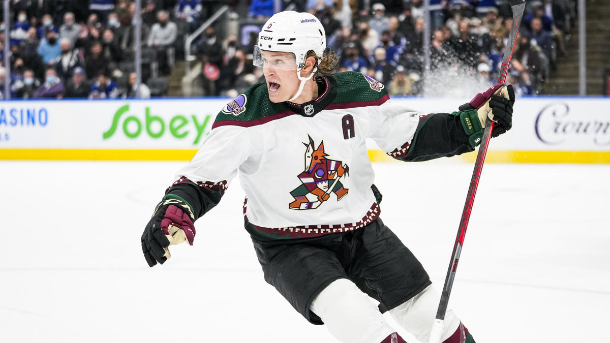 Arizona Coyotes sign Jakob Chychrun to entry-level contract