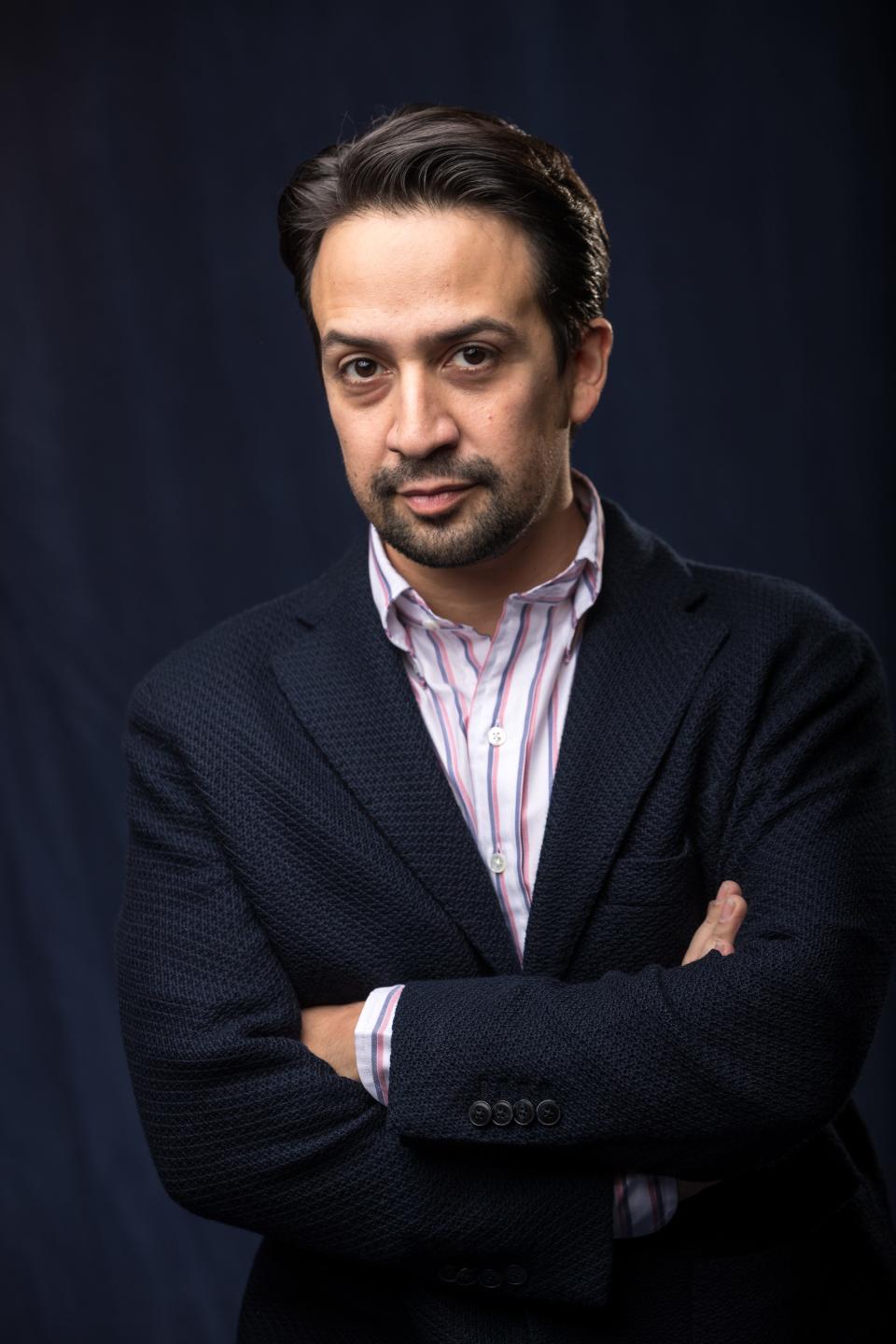 11/27/18 12:35:25 PM -- Beverly Hills, CA, U.S.A  -- Lin Manuel-Miranda stars in "Mary Poppins Returns" . Photographed at the Montage Beverly Hills. --    Photo by Dan MacMedan, USA TODAY contract photographer ORG XMIT:  DM 137658 Lin Manuel-Miran 11/2 [Via MerlinFTP Drop]