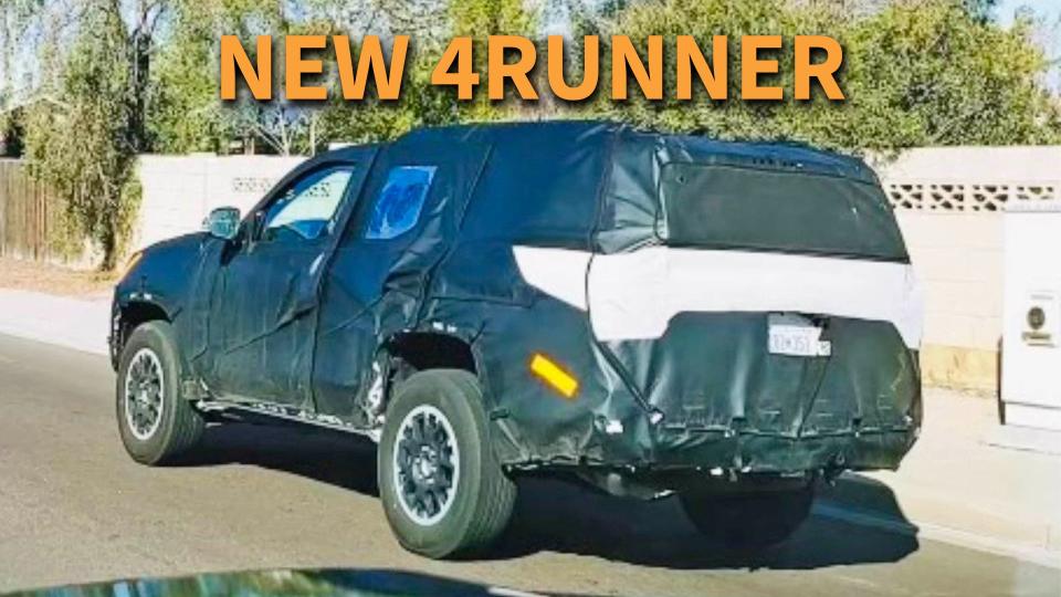 2025 Toyota 4Runner Spied With a Boxy Shape and Rear Light Bar photo